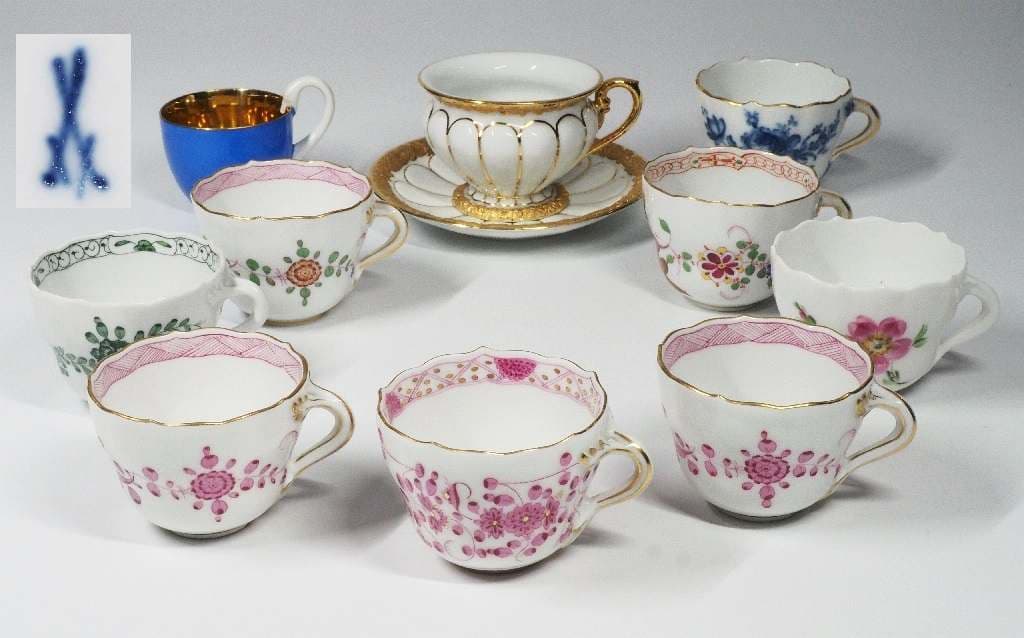 Sammlung von verschiedenen Moccatassen. MEISSEN 19./20. Jahrhundert