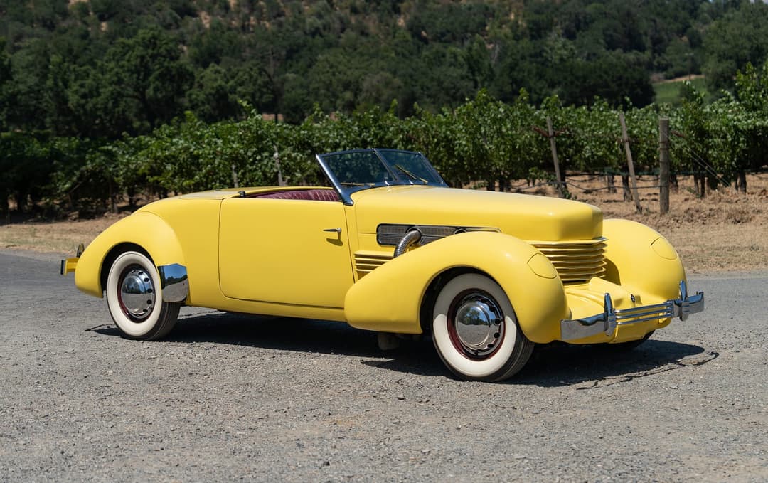 1936 Cord 810 Cabriolet 'Sportsman'