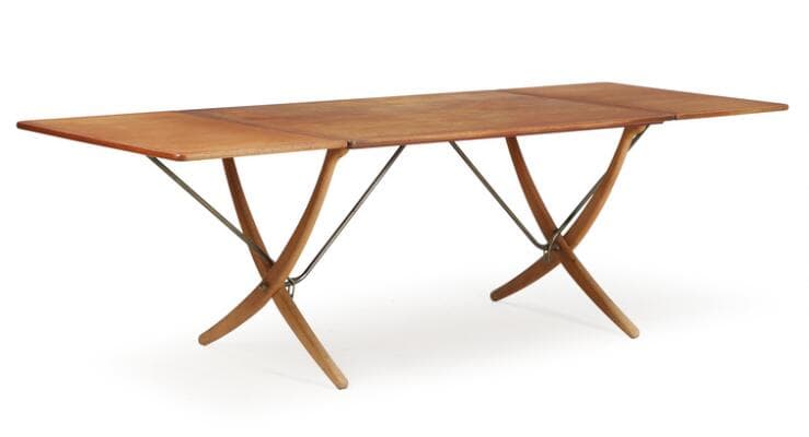 Hans J. Wegner: "AT 304". Dining table with teak top and leaves. H.