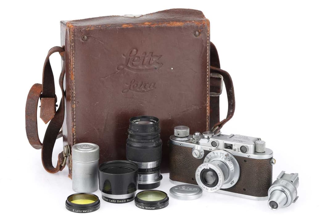 A Leica IIIa 35mm Rangefinder Camera Outfit