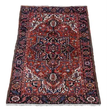 A HERIZ CARPET