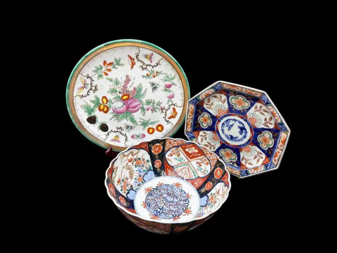 Estate Lot of 3 Imari & Chinese Export Fruit & Butterfly Pattern Platter
