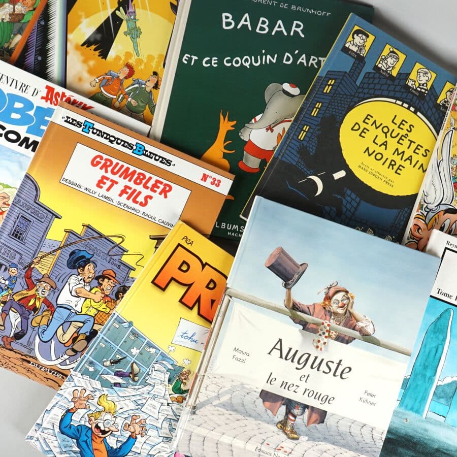 BD JEUNESSE : Ensemble de 13 albums comprenant : - LES TUNIQUES BLEUES