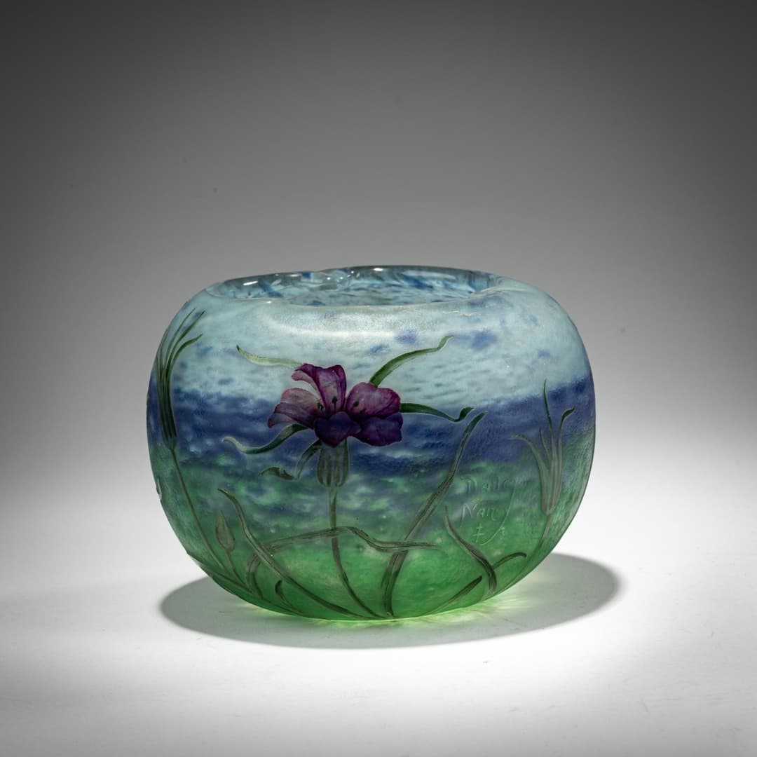 Daum Frères, Nancy Kleine Schale 'Oeillets', um 1910
