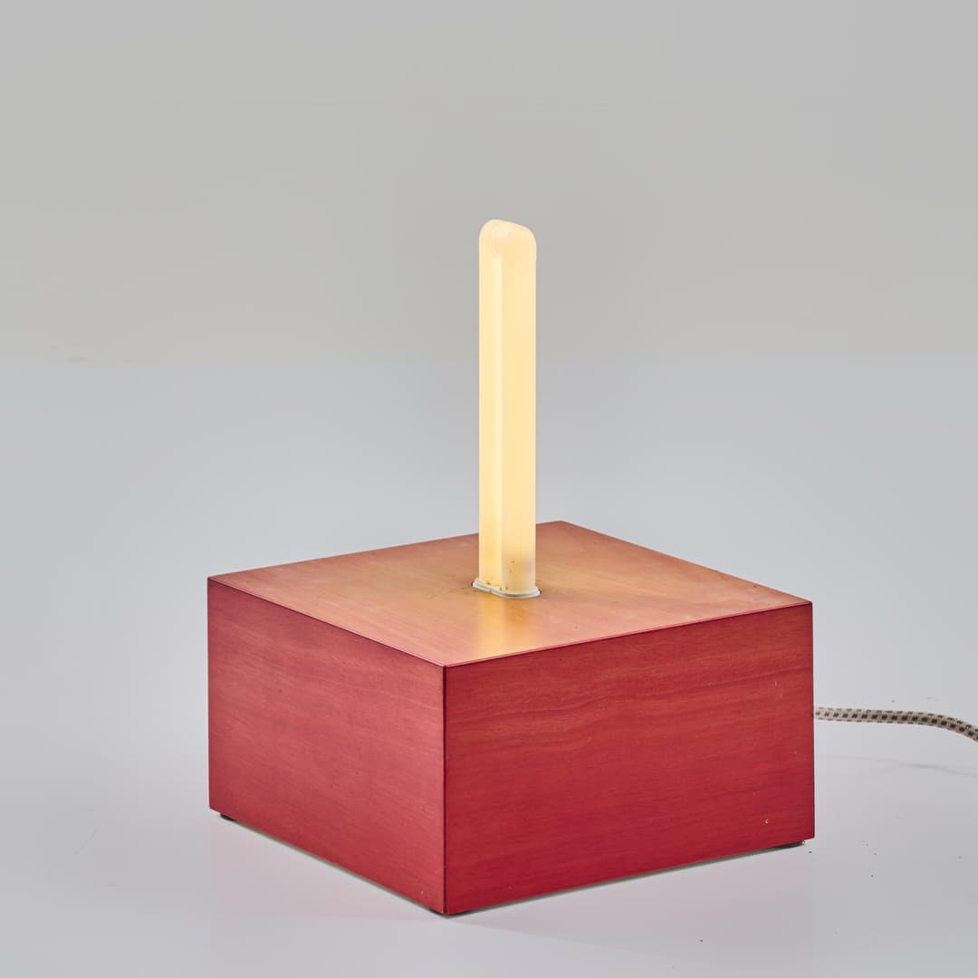 Ettore Sottsass Tisch-/ Wandleuchte 'Jagati' aus der Serie 'Mobili