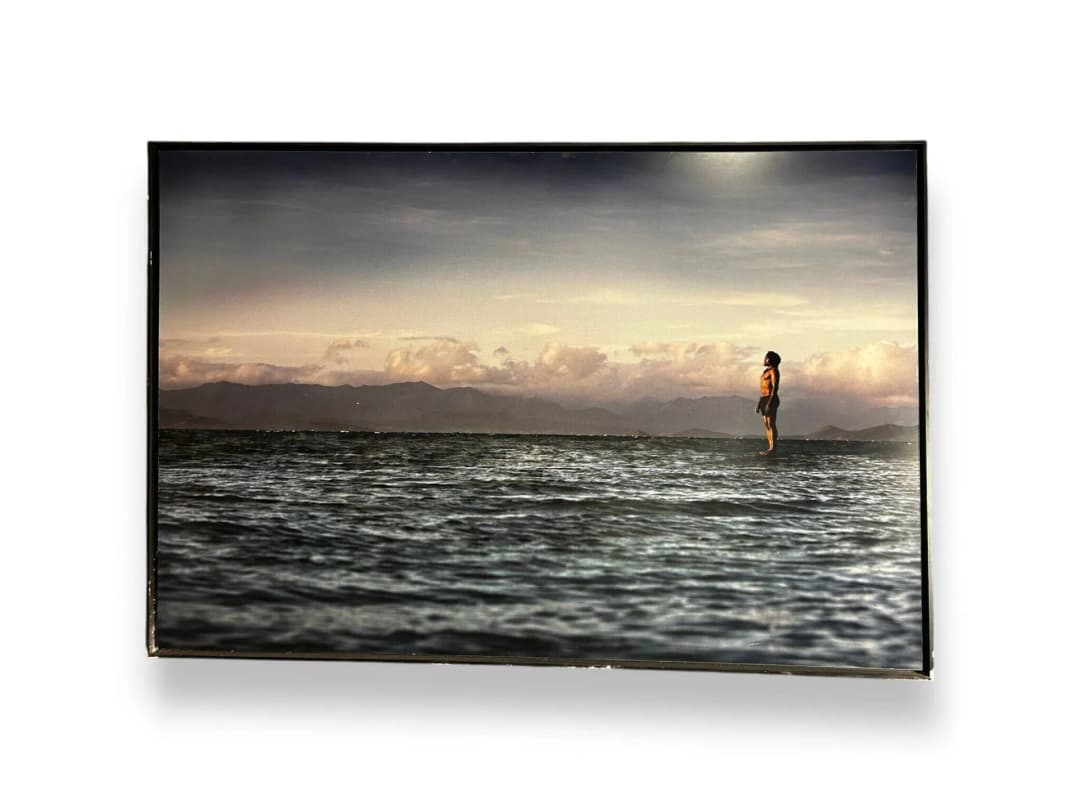 Large photographic print of Christian Karambeu facing the se - Lot 128