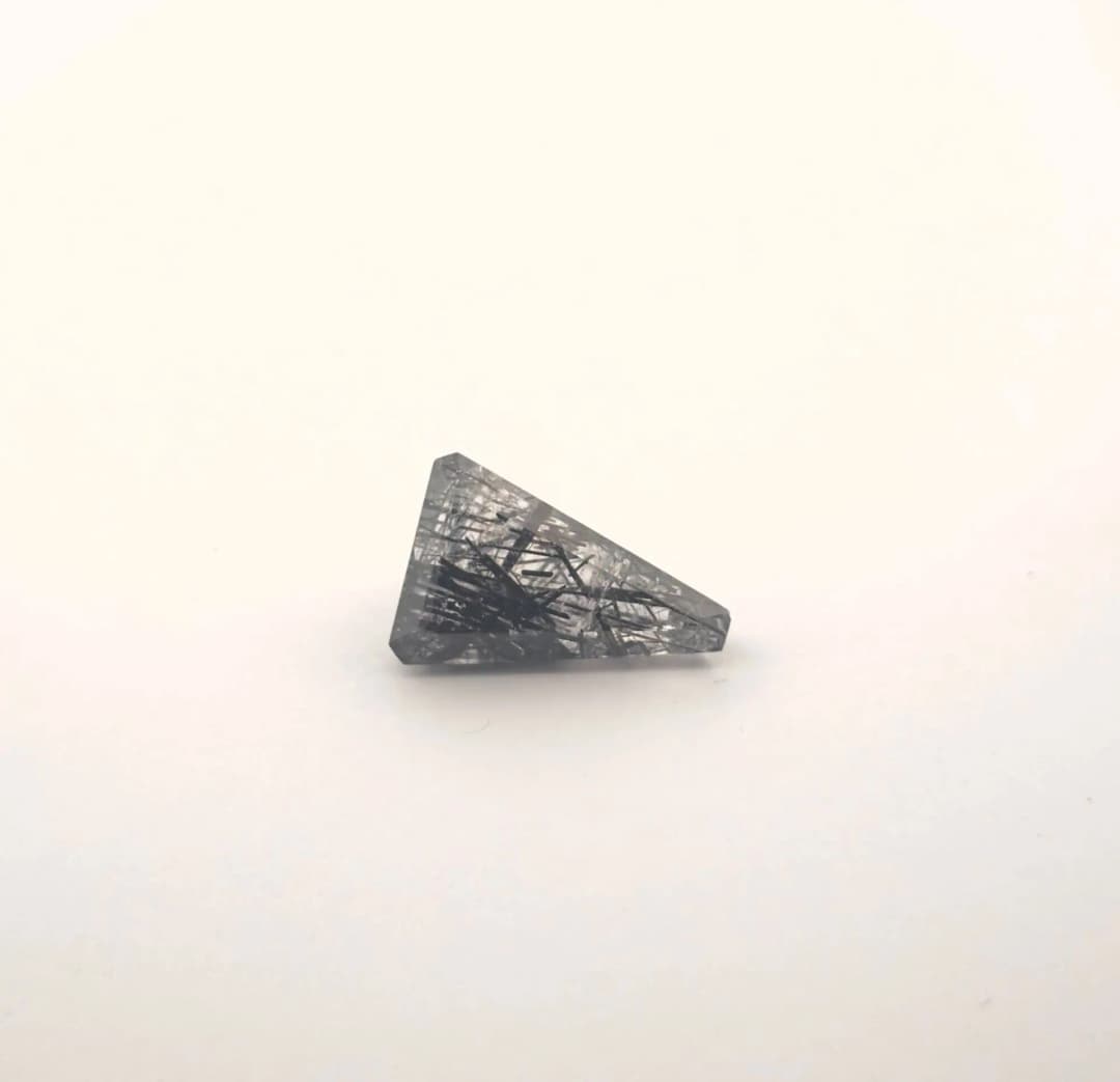 Tourmaline trillion quartz (modified) on paper. Brazil. Size - Lot 65