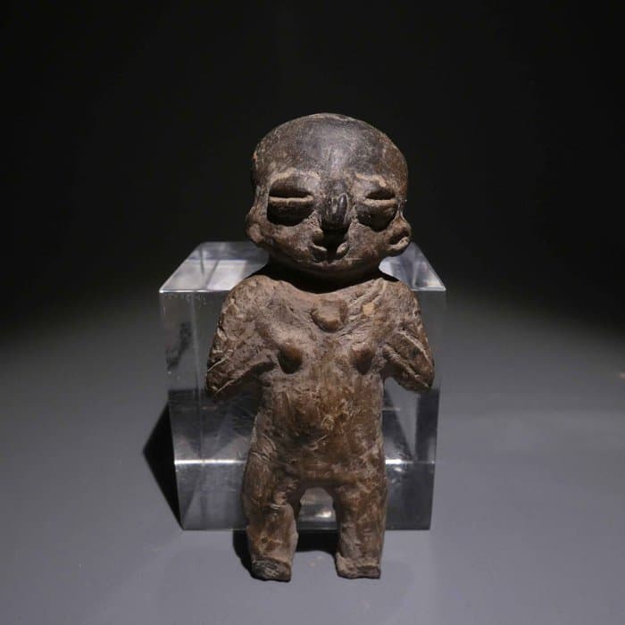 Chupicuaro, Mexico, Terracota Figura. 8 cm de alto. 500 a. C. - 200 d. C.. Licencia de exportación española