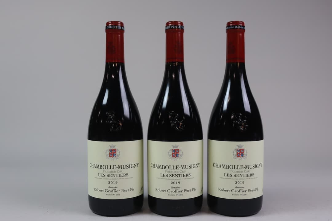 Chambolle-Musigny 'Les Sentiers' 1er Cru 2019