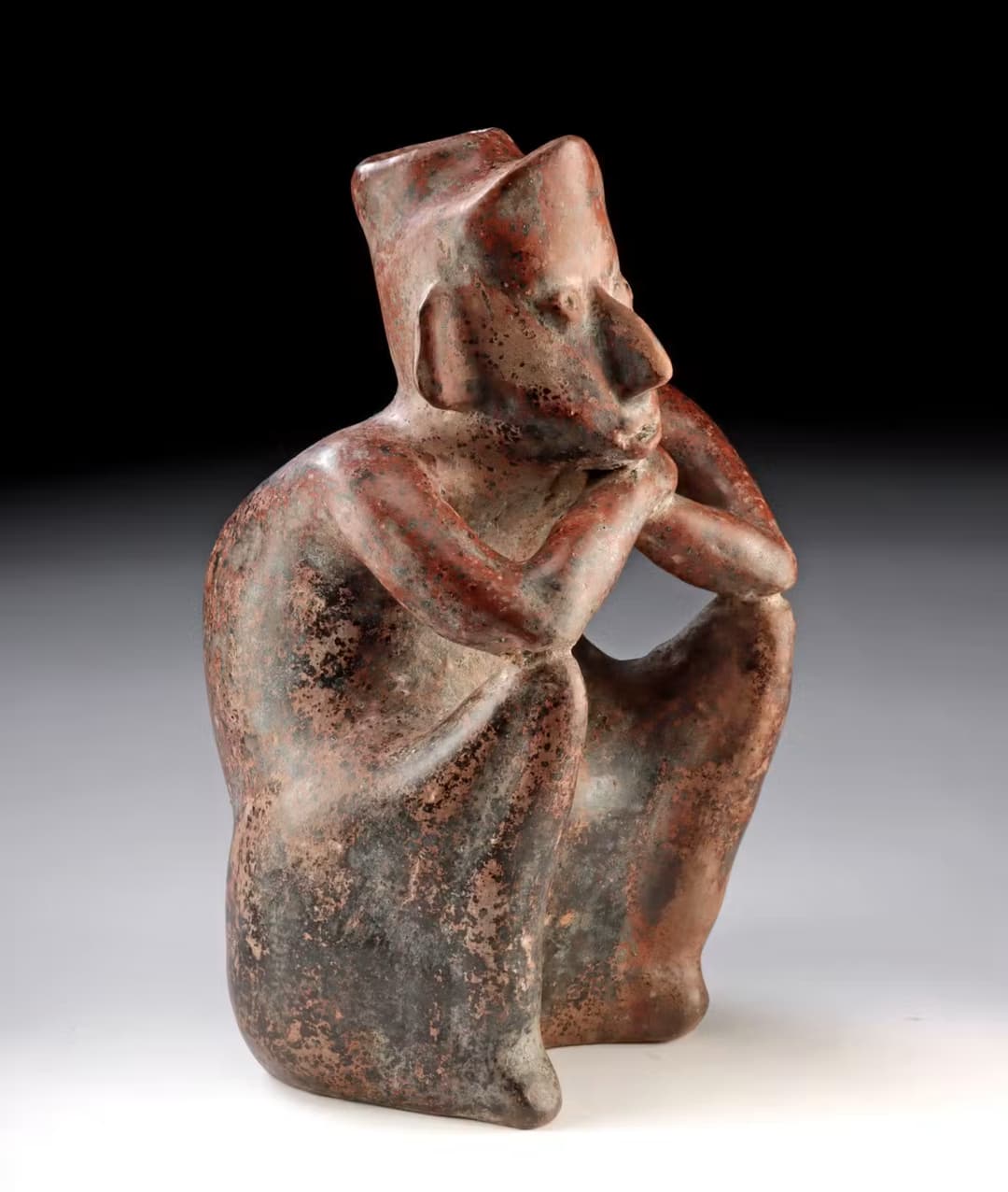 Large Colima Redware Figure of a Hunchback, Crossed Arms