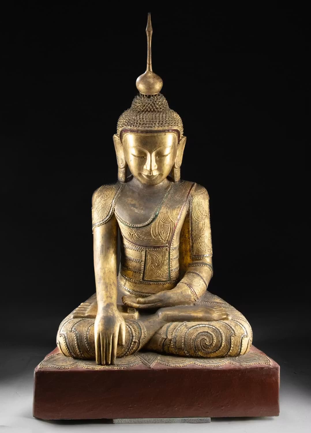 Huge Antique Burmese Gilt Lacquer Buddha Mandalay Style