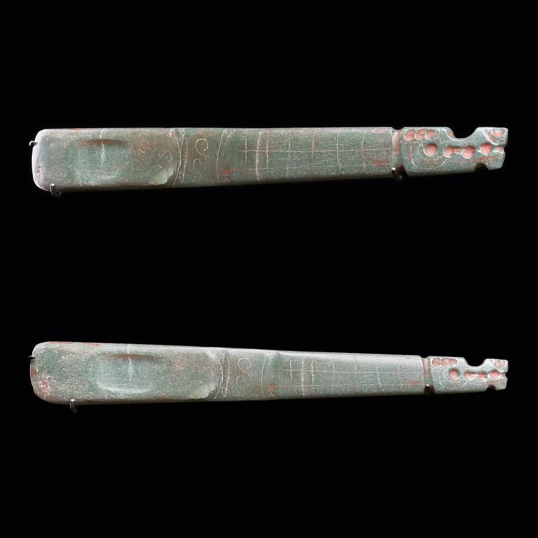 Costa Rican Jade Zoomorphic Spoon Pendant