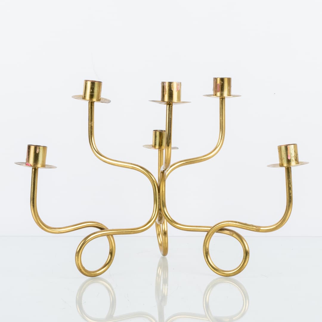 JOSEF FRANK, un candelabro de latón, Firma Svenskt Tenn, probablemente años 1900
