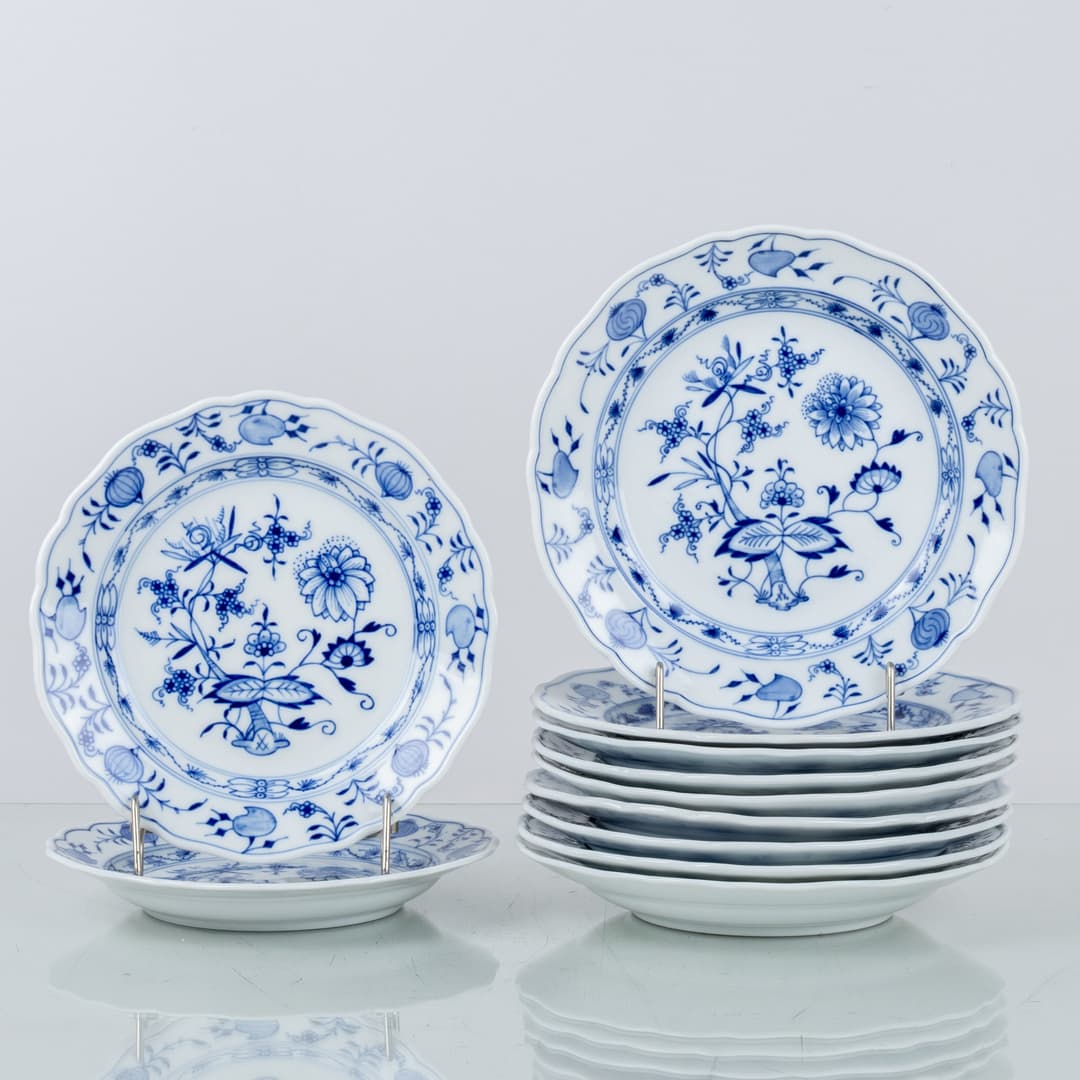 PLATOS, 9+2 piezas, porcelana, patrón cebolla, Meissen, Alemania, 1900s