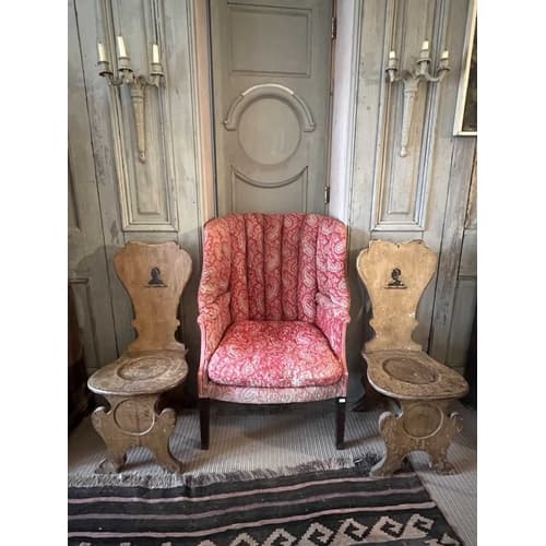 sgabello Hall Chairs A pair of 18th century oak hall chairs ...