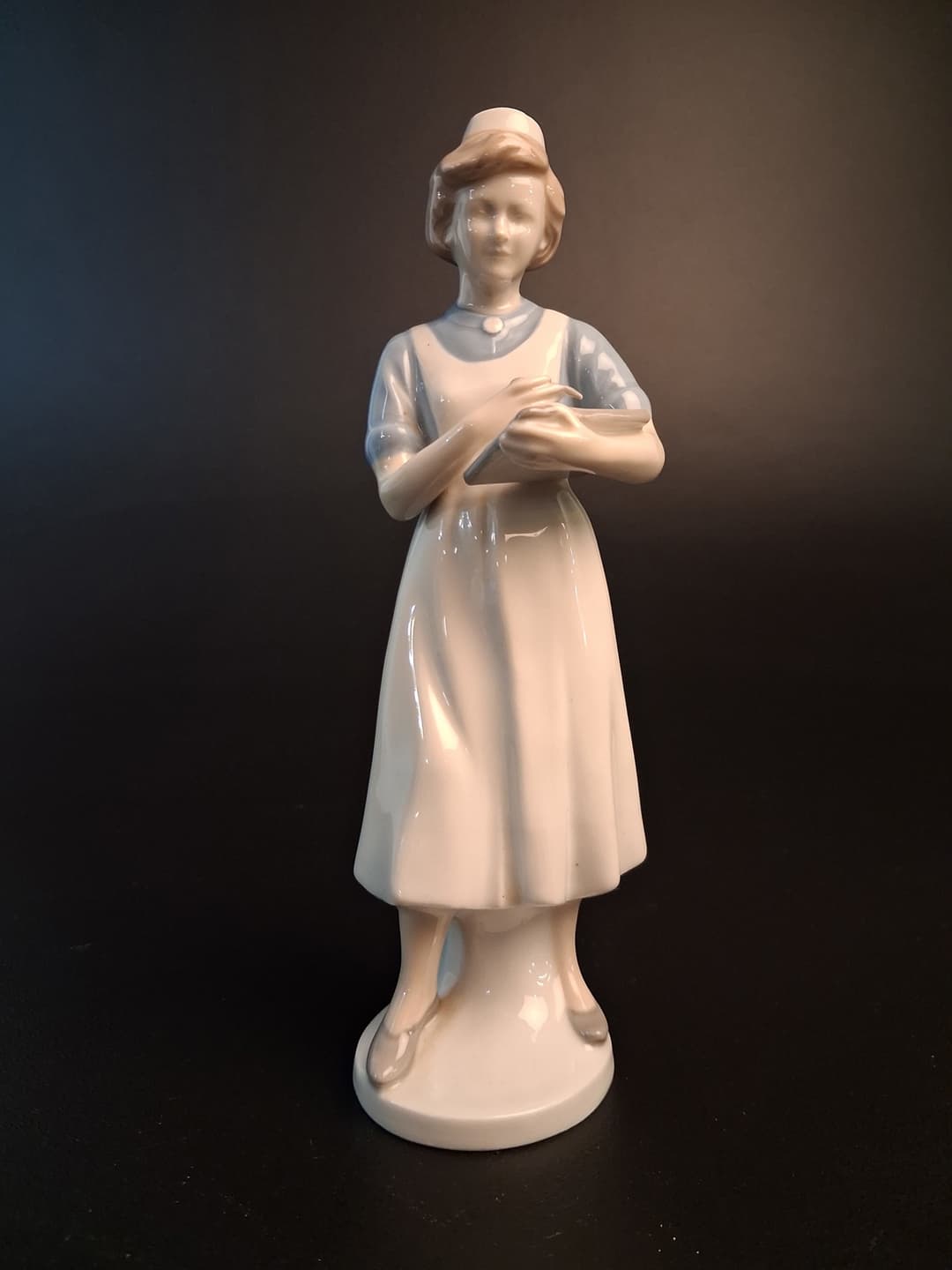 Figurin, Sjuksköterska. Gräfenthal. Tyskland.
