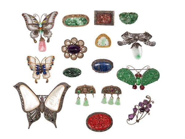 SIXTEEN SILVER CINNABAR LACQUER JADE JADEITE HARDSTONES PINS, China