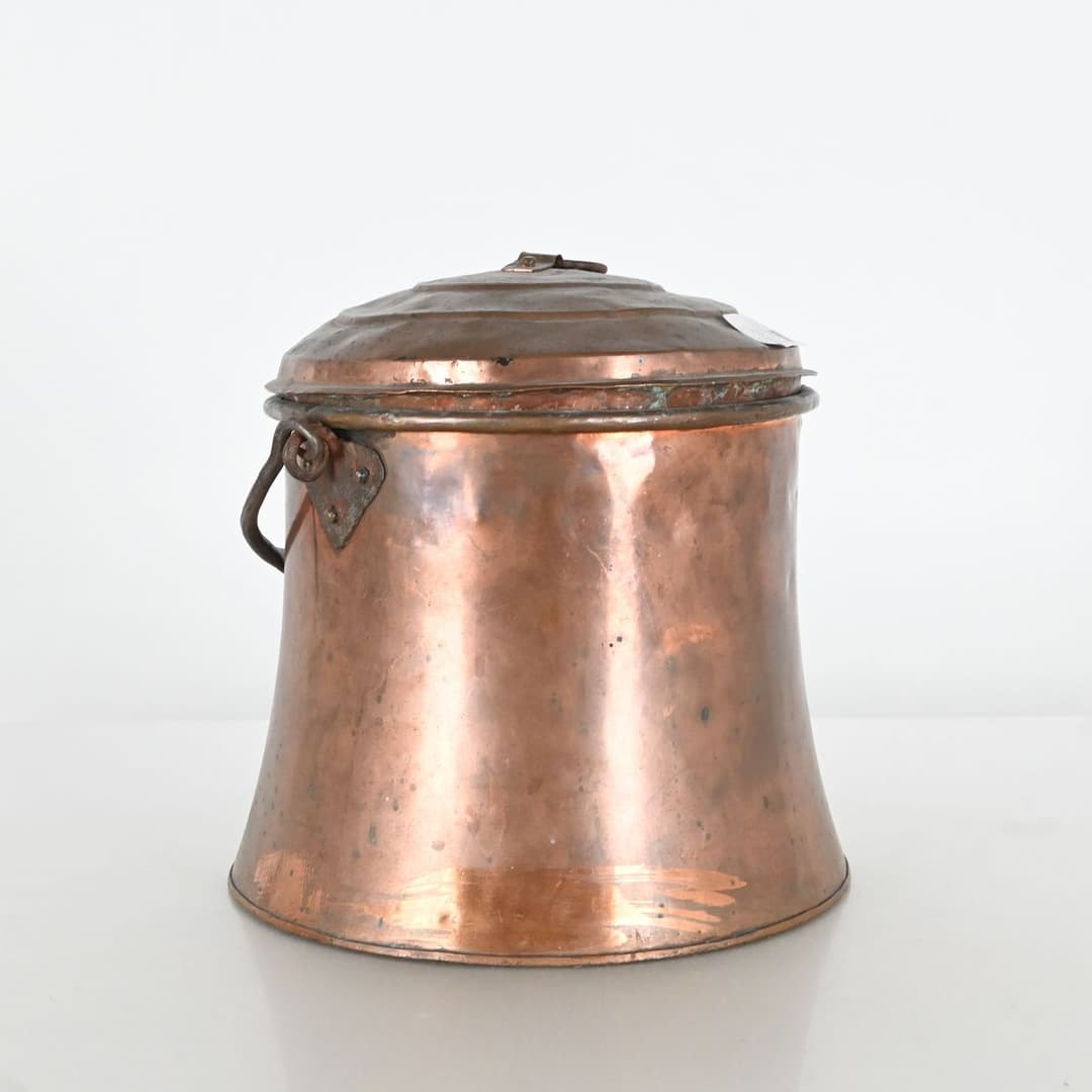 Kopparhink med lock, 1800-tal