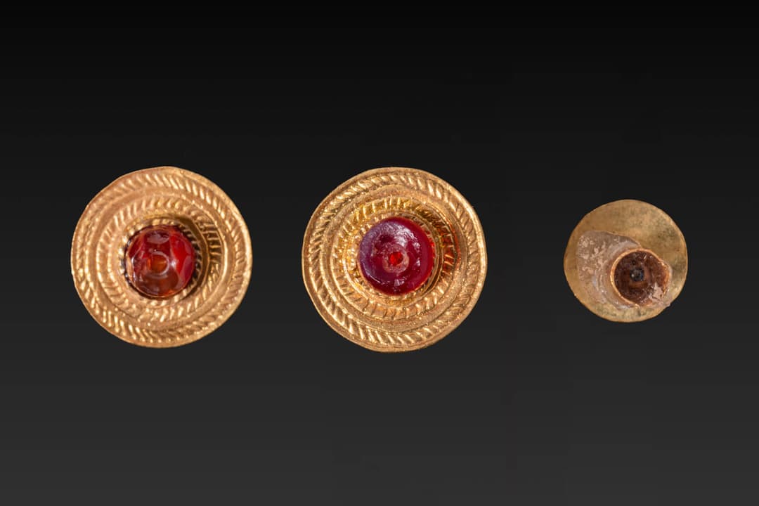 PAIR OF GREEK GOLD AND GARNET APPLIQUES