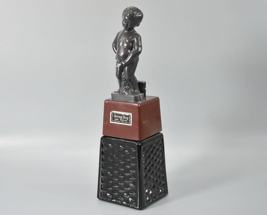 Spritdispenser "Bonny Boy" 1900-talets mitt