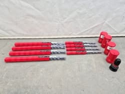 HILTIBORR/CHUCKAR FABRIKSNYTT