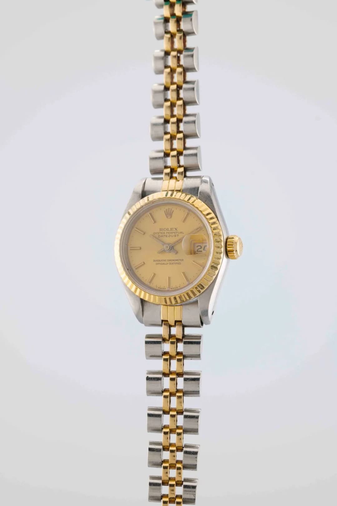 ROLEX Datejust. Ref : 69173. Circa: 1986. Case: round steel, fluted