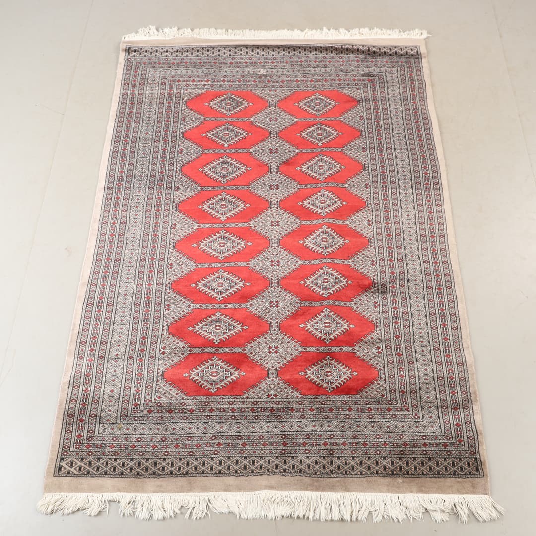 MATTA, Pakistan, 214 x 142 cm.