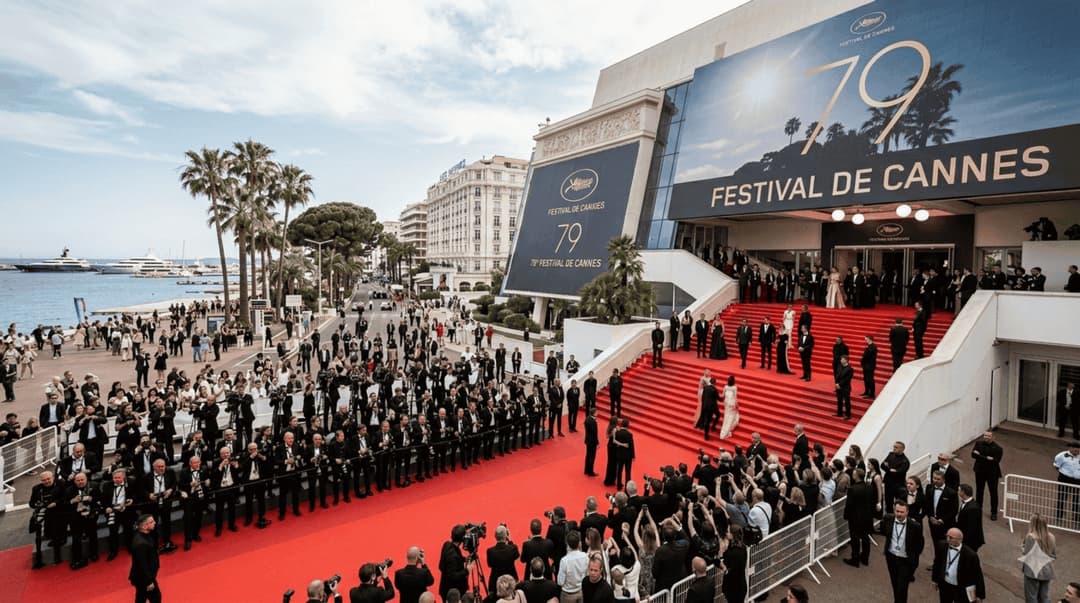 2 introductions au Festival de Cannes & 2 nuitées au Grand-Hôtel du
